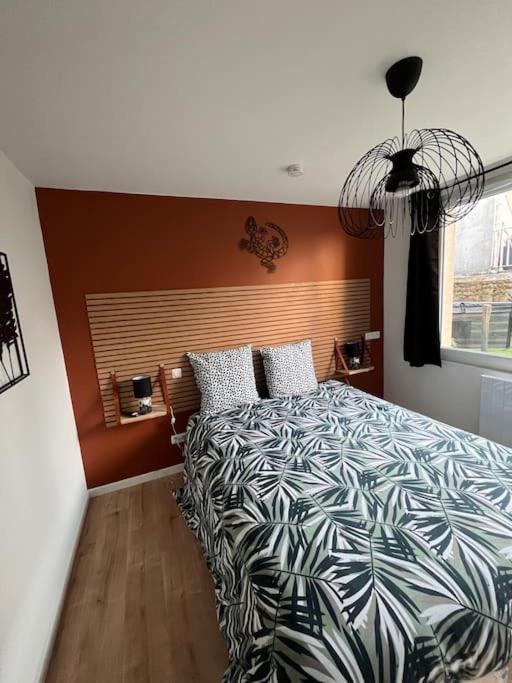 Beau Loft Room Proche Mont Saint Michel Jaccuzi Illimite En Plein Centre Avranches Esterno foto